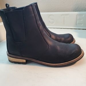 Kodiak Alma Chelsea boots leather waterproof women size 8